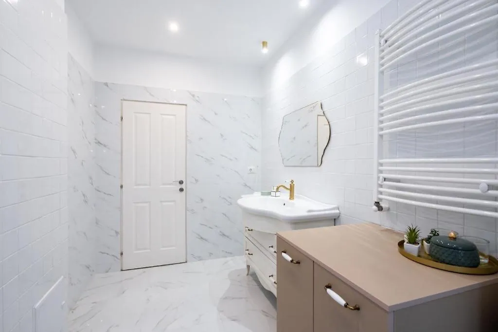 Wonderful Victorie Apartment Bucharest