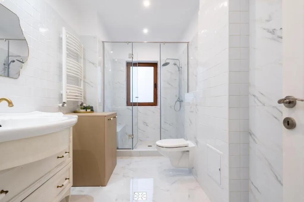 Wonderful Victorie Apartment Bucharest
